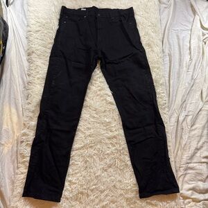 G78. Men's Levi‎ Black Jeans (W40 L34)